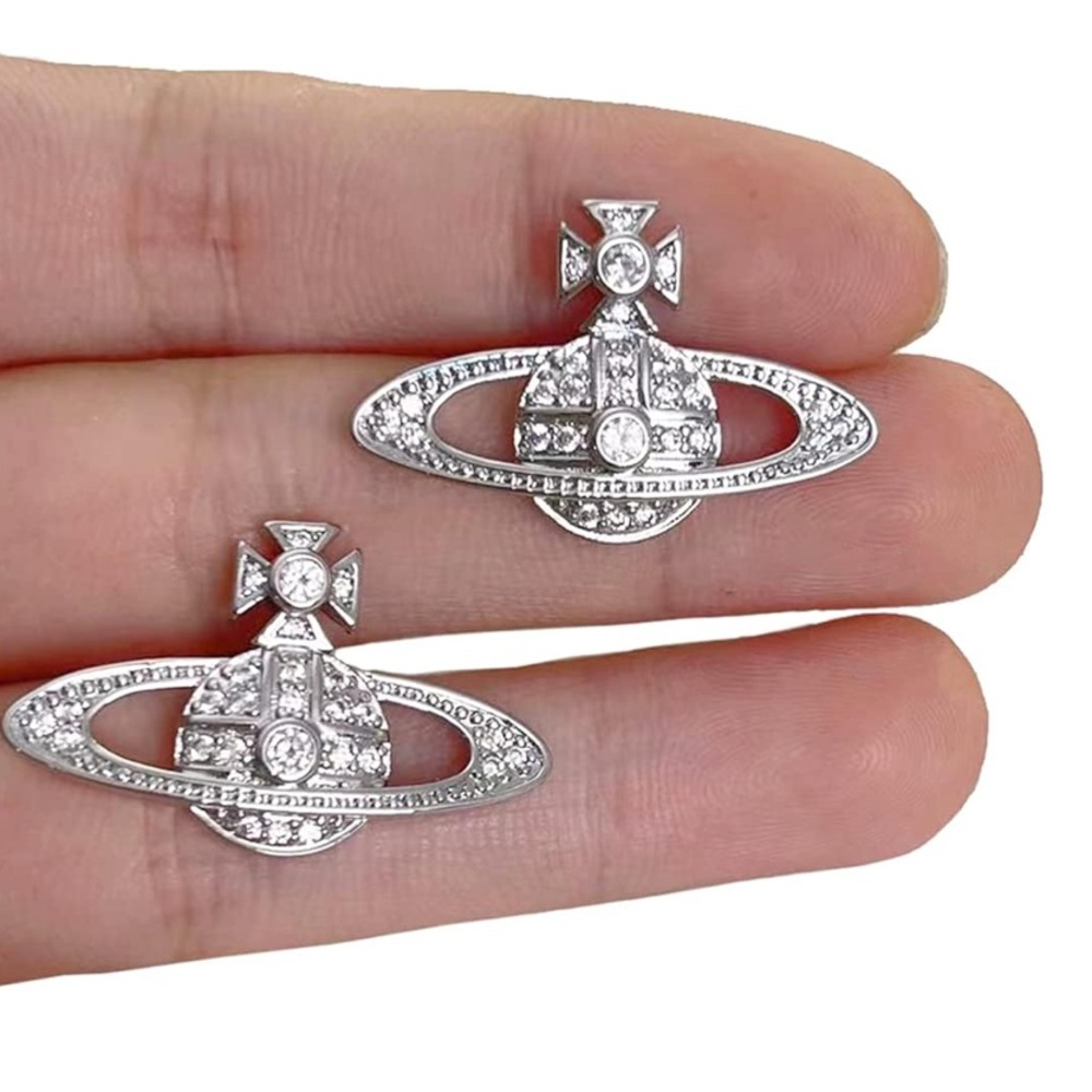 NEW Rhinestone Orb Silver Stud Earrings - Picture 6 of 8